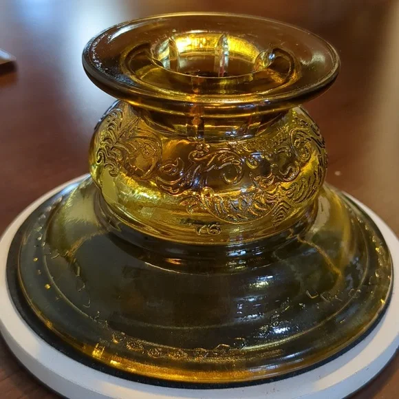 Federal Madrid Amber Glass Taper Holders - Picture 6 of 13